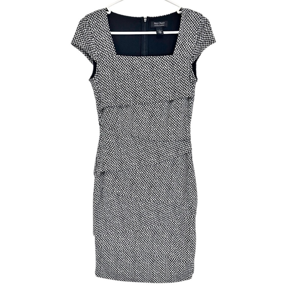 WHBM- Black/White Print Layered Front Fitted Dress w/ Cap Sleeve - Size 2